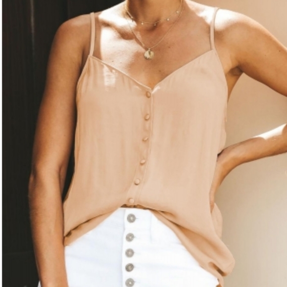 1 LEFT! ~ Sz. LG. ☆"Aubri" Nude button-up cami - Picture 2 of 5